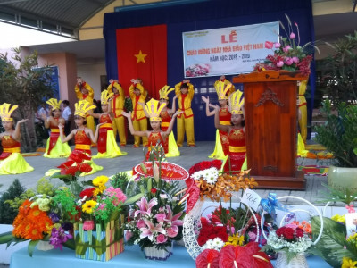 Chào Mừng Ngày Nhà Giáo Việt Nam 20/11 Năm Học 2018 - 2019