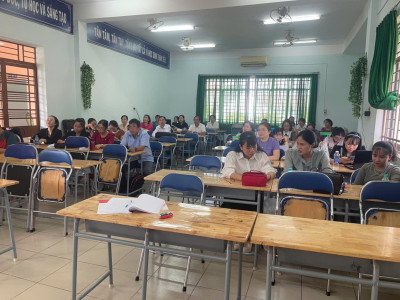 TRƯỜNG THCS ĐỊNH HÒA TỔ CHỨC SINH HOẠT CHUYÊN ĐỀ DẠY HỌC STEM