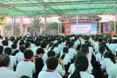 🛡️ TRƯỜNG THCS ĐỊNH HÒA HƯỞNG ỨNG CHIẾN DỊCH “KHÔNG MỘT MÌNH – CÙNG NHAU AN TOÀN TRỰC TUYẾN”