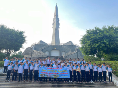 🌿 TRƯỜNG THCS ĐỊNH HÒA TỔ CHỨC CHƯƠNG TRÌNH “HÀNH TRÌNH VỀ ĐẤT THÉP CỦ CHI – TRẢI NGHIỆM ĐỊA ĐẠO TAM GIÁC SẮT VÀ ĐẤT THÉP FARM”