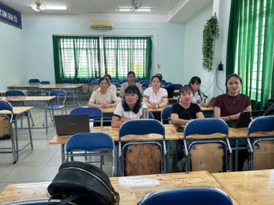 TRƯỜNG THCS ĐỊNH HÒA THAM GIA HỌC TẬP, BỒI DƯỠNG THAY SÁCH GIÁO KHOA THỐNG NHẤT BỘ "KẾT NỐI TRI THỨC VỚI CUỘC SỐNG"