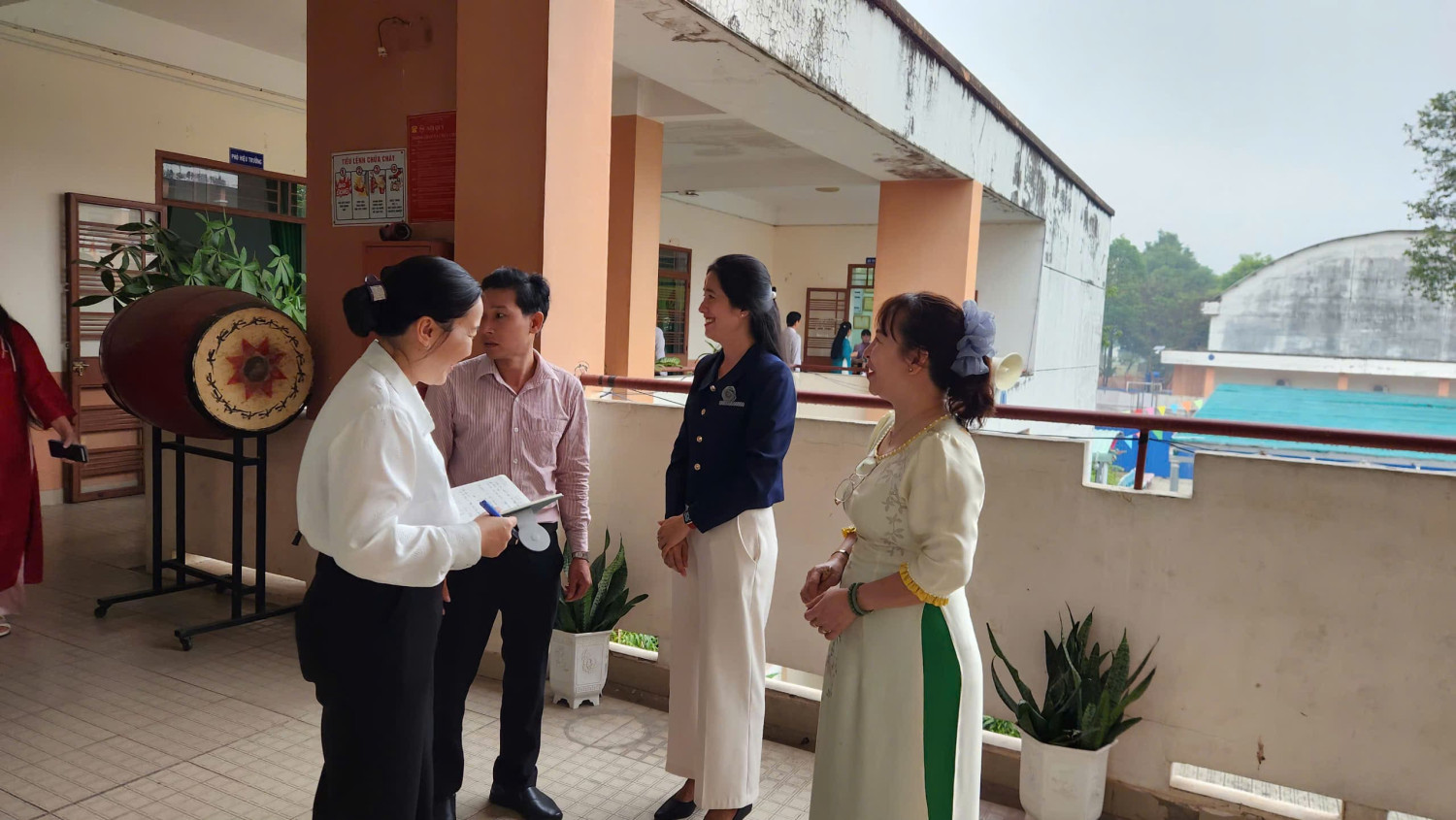 z7524508011525 4c54123d2444d6c184b3acb7009349ca