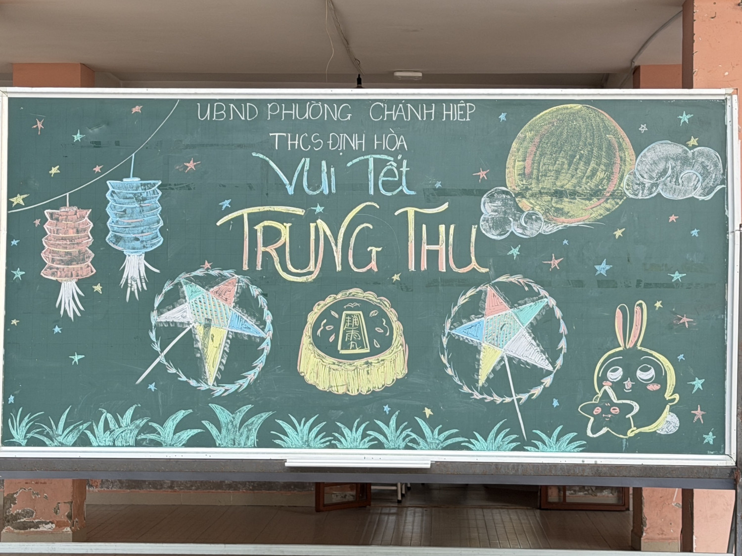 🏮🌟 LIÊN ĐỘI THCS ĐỊNH HÒA TRAO TẶNG LỒNG ĐÈN – GỬI YÊU THƯƠNG NHÂN DỊP TẾT TRUNG THU 2026 🌟🏮